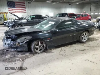 2001 Chevrolet Camaro Z28 z VIN 2G1FP22G112133354, wystawiony jako Copart lot #51655455 z przebiegiem 140 756 mil mil oraz Nie do naprawy • Non repairable. Historia ofert i sprzedaży dostępna na DreamBid. Obrazek 1.