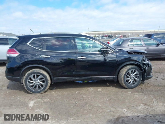 2015 Nissan Rogue SL with VIN 5N1AT2MV6FC787987, listed as a IAAI auction lot 41888650 with 140,600 mi miles. Bid and sale history available at carsss.com. Image 13.