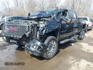 2015 GMC Sierra 2500HD available WiFi Denali with VIN 1GT120E89FF668110, listed as a IAAI auction lot 41805520 with 1 mi miles. Bid and sale history available at carsss.com. Image 19.
