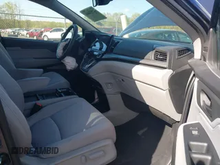 2022 Honda Odyssey EX with VIN 5FNRL6H56NB048063, listed as a IAAI auction lot 41972411 with 19,973 mi miles and . Bid and sale history available at DreamBid. Image 5.