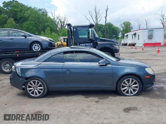 2007 Volkswagen Eos 3.2L с VIN WVWFB71F27V027570, выставлен на аукционе IAAI как лот 42251879 с пробегом 113 736 миль миль и . История ставок и продаж доступна на DreamBid. Изображение 13.