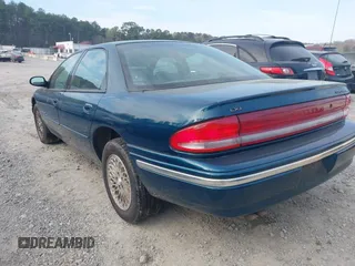 1997 Chrysler Concorde z VIN 2C3HD56F0VH643049, wystawiony jako IAAI lot #41875635 z przebiegiem 89 915 mil mil oraz . Historia ofert i sprzedaży dostępna na DreamBid. Obrazek 3.