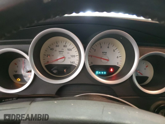 2007 Dodge Charger z VIN 2B3KA43G07H836906, wystawiony jako Copart lot #57642885 z przebiegiem Nie podano mil oraz Nie do naprawy • Non repairable. Historia ofert i sprzedaży dostępna na DreamBid. Obrazek 9.
