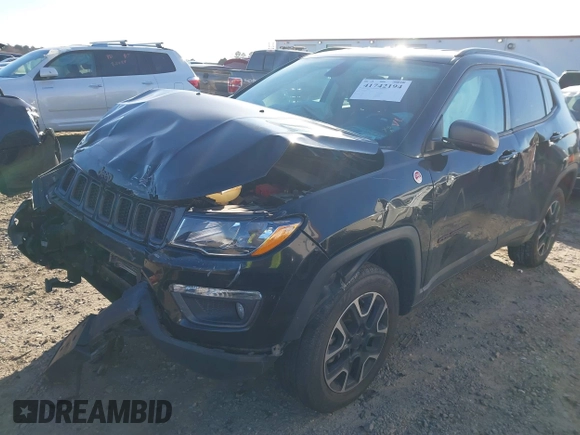 2020 Jeep Compass Trailhawk with VIN 3C4NJDDB4LT220965, listed as a IAAI auction lot 41742194 with 121,704 mi miles and . Bid and sale history available at carsss.com. Image 17.