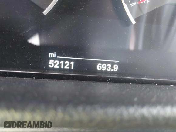 2016 BMW M3 with VIN WBS8M9C5XG5E68443, listed as a IAAI auction lot 42090215 with 52,121 mi miles and . Bid and sale history available at DreamBid. Image 15.