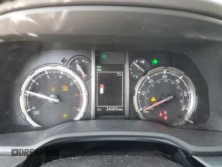 2023 Toyota 4Runner TRD Off Road Premium z VIN JTERU5JR3P6118052, wystawiony jako Copart lot #63659815 z przebiegiem 24 203 mil mil oraz Szkoda całkowita • Salvage title. Historia ofert i sprzedaży dostępna na DreamBid. Obrazek 9.