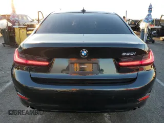 2022 BMW 3 Series 330i with VIN 3MW5R1J04N8C27833, listed as a Copart auction lot 88035205 with 35,518 mi miles and Salvage Title. Bid and sale history available at carsss.com. Image 6.