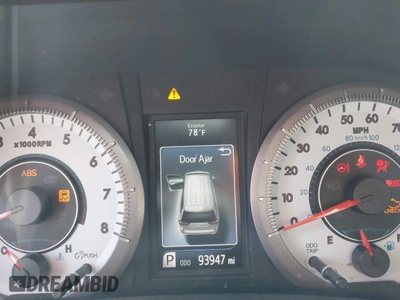2019 Toyota Sienna SE z VIN 5TDXZ3DC2KS992085, wystawiony jako IAAI lot #42421397 z przebiegiem 93 947 mil mil oraz . Historia ofert i sprzedaży dostępna na DreamBid. Obrazek 7.