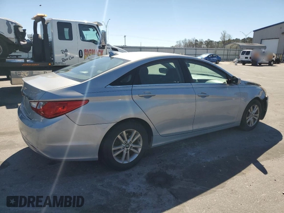 2011 Hyundai Sonata GLS with VIN 5NPEB4AC0BH213567, listed as a Copart auction lot 50211665 with 179,449 mi miles and Salvage Title. Bid and sale history available at DreamBid. Image 3.