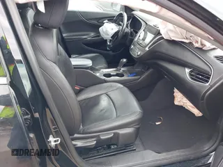 2019 Chevrolet Malibu LT with VIN 1G1ZD5ST3KF156204, listed as a IAAI auction lot 41891348 with 106,219 mi miles and . Bid and sale history available at DreamBid. Image 5.