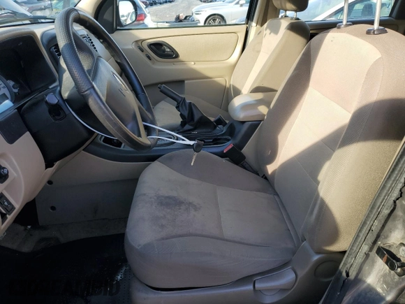 2006 Ford Escape XLS with VIN 1FMYU02Z36KA52010, listed as a Copart auction lot 43130235 with 224,006 mi miles and Clean Title. Bid and sale history available at carsss.com. Image 7.
