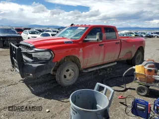 2021 Ram 3500 Tradesman with VIN 3C63RRGL0MG565753, listed as a Copart auction lot 43381555 with 117,784 mi miles and Salvage Title. Bid and sale history available at carsss.com. Image 1.