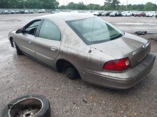 2002 Mercury Sable GS z VIN 1MEFM50U82A647899, wystawiony jako IAAI lot #42193511 z przebiegiem 130 254 mil mil oraz . Historia ofert i sprzedaży dostępna na DreamBid. Obrazek 3.