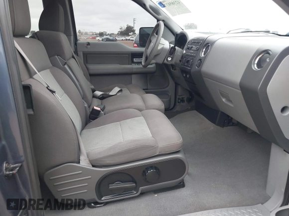 2005 Ford F-150 XLT z VIN 1FTPX12535FB56739, wystawiony jako IAAI lot #42385837 z przebiegiem Nie podano mil oraz . Historia ofert i sprzedaży dostępna na DreamBid. Obrazek 5.