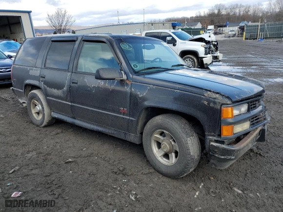 2000 Chevrolet Tahoe Limited with VIN 1GNEC13R6YR111843, listed as a Copart auction lot 47264665 with 287,666 mi miles and Salvage Title. Bid and sale history available at carsss.com. Image 4.