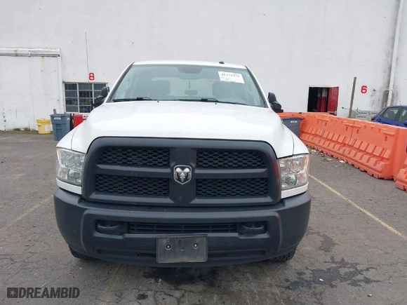 2018 Ram 2500 Tradesman with VIN 3C6UR5HJ7JG240216, listed as a IAAI auction lot 41371971 with 143,069 mi miles. Bid and sale history available at carsss.com. Image 12.