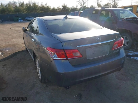 2012 Lexus ES 350 with VIN JTHBK1EG1C2489529, listed as a IAAI auction lot 41052045 with 121,000 mi miles. Bid and sale history available at carsss.com. Image 3.