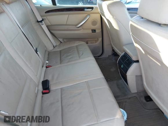 2001 BMW X5 4.4i with VIN WBAFB33511LH07282, listed as a IAAI auction lot 41766599 with 999,999 mi miles. Bid and sale history available at carsss.com. Image 8.