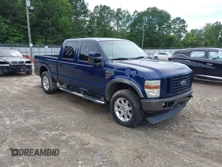 2008 Ford F-250 XL z VIN 1FTSW21R88EB78754, wystawiony jako IAAI lot #42553304 z przebiegiem 291 114 mil mil oraz . Historia ofert i sprzedaży dostępna na DreamBid. Obrazek 1.