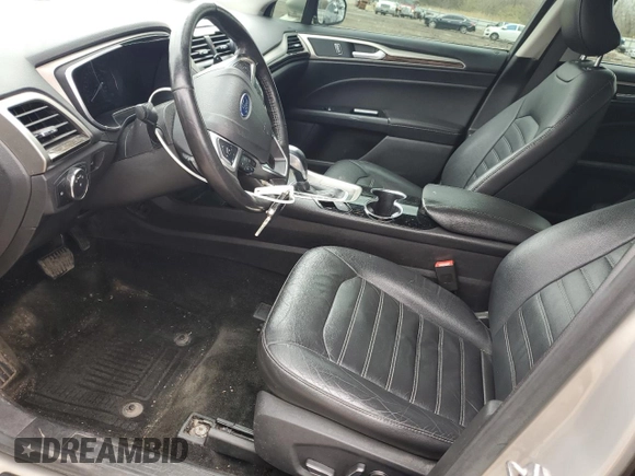 2016 Ford Fusion SE с VIN 3FA6P0H94GR112633, выставлен на аукционе Copart как лот 53830545 с пробегом 241 177 миль миль и Списание • Salvage title. История ставок и продаж доступна на DreamBid. Изображение 7.