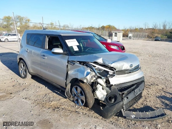 2019 Kia Soul with VIN KNDJN2A27K7656644, listed as a IAAI auction lot 40630464 with 58,732 mi miles. Bid and sale history available at carsss.com. Image 1.