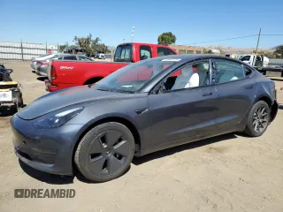 2022 Tesla Model 3 with VIN 5YJ3E1EA2NF336165, listed as a Copart auction lot 80166114 with 23,097 mi miles and Salvage Title. Bid and sale history available at carsss.com. Image 1.