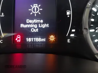 2015 Jeep Renegade Latitude with VIN ZACCJABT0FPB96600, listed as a IAAI auction lot 41895478 with 161,168 mi miles. Bid and sale history available at carsss.com. Image 16.