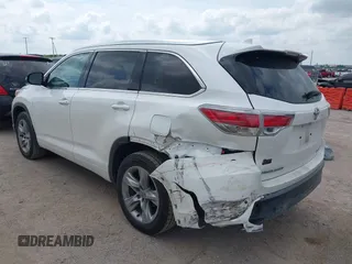 2015 Toyota Highlander Limited with VIN 5TDDKRFH9FS204671, listed as a IAAI auction lot 42503768 with 275,365 mi miles and . Bid and sale history available at DreamBid. Image 3.