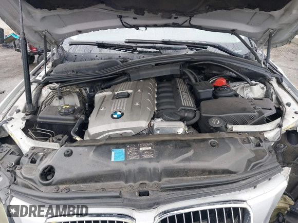 2007 BMW 5 Series 530i with VIN WBANE73507CM46579, listed as a IAAI auction lot 41511577 with 168,904 mi miles. Bid and sale history available at carsss.com. Image 10.
