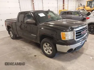 2009 GMC Sierra 1500 SLE with VIN 1GTEK29029Z297795, listed as a IAAI auction lot 41980874 with 231,268 mi miles. Bid and sale history available at carsss.com. Image 1.