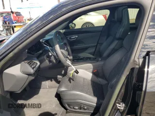 2023 Audi e-tron GT Premium Plus z VIN WAUCJBFW0P7001245, wystawiony jako Copart lot #46142435 z przebiegiem 8 352 mil mil oraz Szkoda całkowita • Salvage title. Historia ofert i sprzedaży dostępna na DreamBid. Obrazek 7.