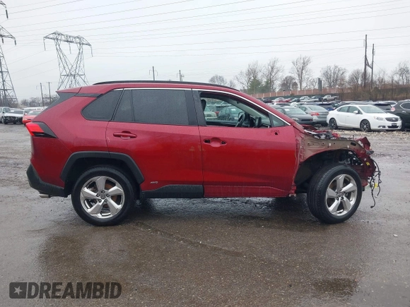 2021 Toyota RAV4 Hybrid LE with VIN 4T3B6RFV6MU043418, listed as a IAAI auction lot 41864627 with 60,340 mi miles. Bid and sale history available at carsss.com. Image 14.
