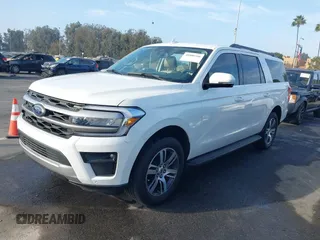 2024 Ford Expedition Max XLT with VIN 1FMJK1J87REA15468, listed as a IAAI auction lot 40586166 with 27,440 mi miles and . Bid and sale history available at DreamBid. Image 2.