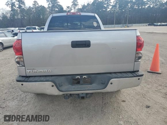 2007 Toyota Tundra Limited z VIN 5TFRV58197X025595, wystawiony jako Copart lot #48252305 z przebiegiem 241 397 mil mil oraz Szkoda całkowita • Salvage title. Historia ofert i sprzedaży dostępna na DreamBid. Obrazek 6.