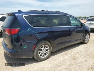 2020 Chrysler Voyager LXi z VIN 2C4RC1DGXLR164104, wystawiony jako Copart lot #56399815 z przebiegiem 123 169 mil mil oraz Szkoda całkowita • Salvage title. Historia ofert i sprzedaży dostępna na DreamBid. Obrazek 3.
