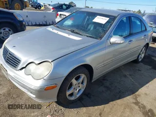 2001 Mercedes-Benz C 230/260/280/320 with VIN WDBRF61J41F085292, listed as a IAAI auction lot 41378218 with 162,485 mi miles and . Bid and sale history available at DreamBid. Image 2.
