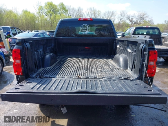 2019 Chevrolet Silverado 1500 LT with VIN 2GCVKPECXK1103705, listed as a IAAI auction lot 42003586 with 135,604 mi miles and . Bid and sale history available at DreamBid. Image 18.