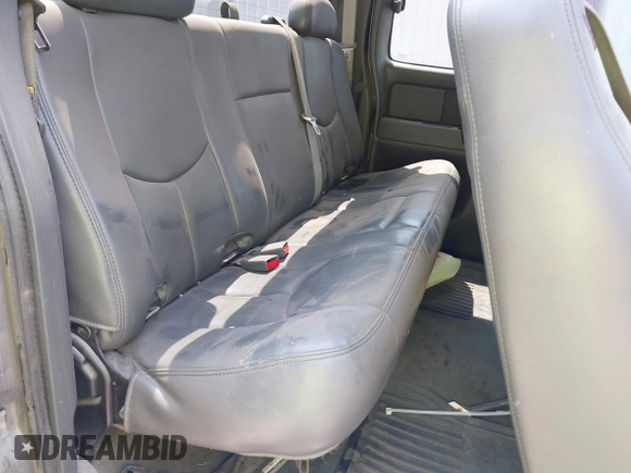 2007 GMC Sierra 2500HD SLE1 z VIN 1GTHK29D77E161912, wystawiony jako IAAI lot #42474576 z przebiegiem Nie podano mil oraz . Historia ofert i sprzedaży dostępna na DreamBid. Obrazek 8.