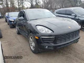 2018 Porsche Macan with VIN WP1AA2A59JLB20286, listed as a IAAI auction lot 41286270 with 64,664 mi miles. Bid and sale history available at carsss.com. Image 1.