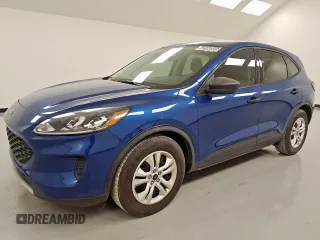 2022 Ford Escape S z VIN 1FMCU0F67NUA03759, wystawiony jako Copart lot #62550955 z przebiegiem 27 370 mil mil oraz Czysty tytuł • Clean title. Historia ofert i sprzedaży dostępna na DreamBid. Obrazek 1.