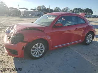 2019 Volkswagen Beetle S with VIN 3VWFD7AT0KM713963, listed as a Copart auction lot 80327814 with 102,467 mi miles and Salvage Title. Bid and sale history available at carsss.com. Image 1.