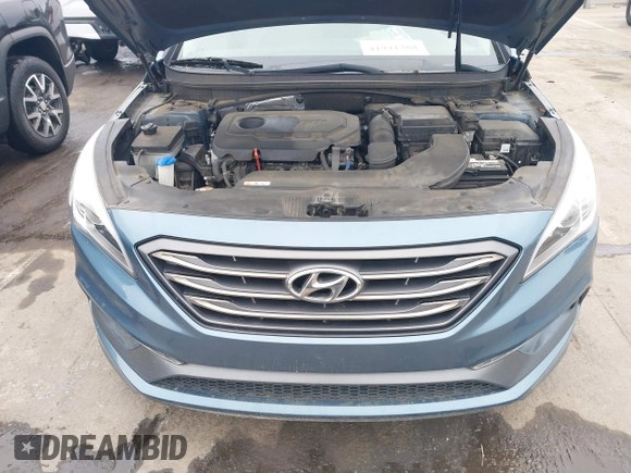 2017 Hyundai Sonata Sport with VIN 5NPE34AF2HH562729, listed as a IAAI auction lot 41941388 with 123,770 mi miles. Bid and sale history available at carsss.com. Image 10.