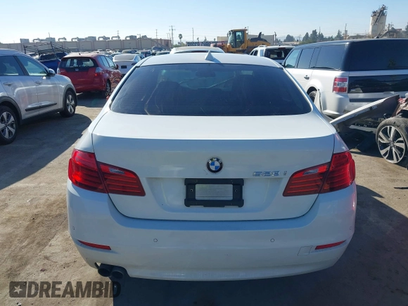 2015 BMW 5 Series 528i with VIN WBA5A5C56FD512769, listed as a IAAI auction lot 40832378 with 113,669 mi miles. Bid and sale history available at carsss.com. Image 16.