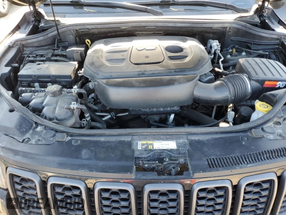 2017 Jeep Grand Cherokee Trailhawk with VIN 1C4RJFLG3HC881805, listed as a Copart auction lot 56471445 with 122,843 mi miles and Salvage title. Bid and sale history available at DreamBid. Image 12.