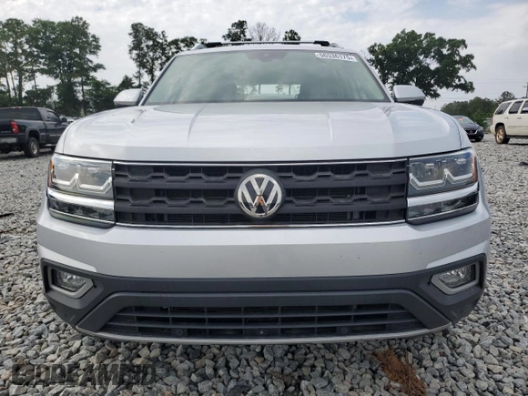 2018 Volkswagen Atlas SEL Premium with VIN 1V2NR2CAXJC589357, listed as a Copart auction lot 56536175 with 69,543 mi miles and Salvage title. Bid and sale history available at DreamBid. Image 5.