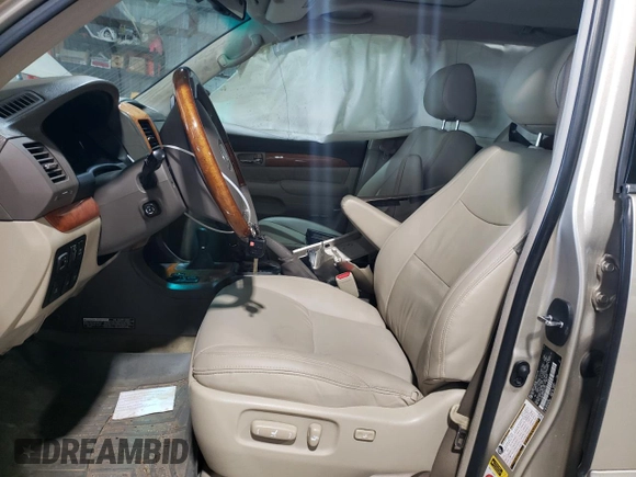 2007 Lexus GX 470 z VIN JTJBT20X470137667, wystawiony jako Copart lot #51775665 z przebiegiem 188 359 mil mil oraz Szkody całkowita. Historia ofert i sprzedaży dostępna na DreamBid. Obrazek 7.
