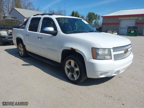 2007 Chevrolet Avalanche LTZ with VIN 3GNFK12347G281010, listed as a IAAI auction lot 42069798 with 203,042 mi miles. Bid and sale history available at carsss.com. Image 1.