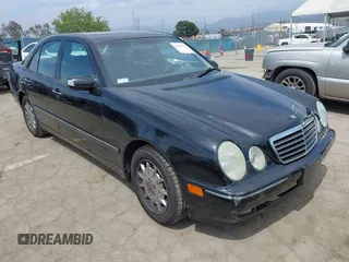 2000 Mercedes-Benz E 320 with VIN WDBJF65J4YB121264, listed as a IAAI auction lot 42245628 with 231,799 mi miles and . Bid and sale history available at DreamBid. Image 1.