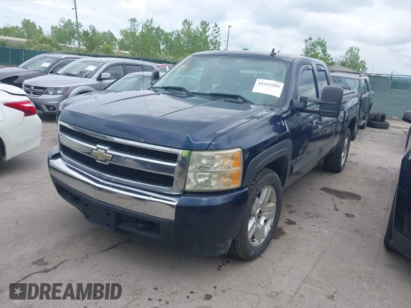 2008 Chevrolet Silverado 1500 1LT with VIN 2GCEK19J981271298, listed as a IAAI auction lot 42242284 with 186,255 mi miles and . Bid and sale history available at DreamBid. Image 17.
