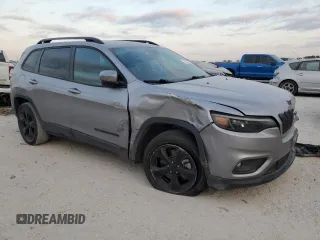 2021 Jeep Cherokee Latitude Plus with VIN 1C4PJLLB4MD204339, listed as a Copart auction lot 76270504 with 42,215 mi miles and Salvage title. Bid and sale history available at DreamBid. Image 4.
